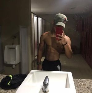 Meet your Posher, Andres david